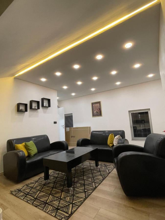 Luna Apartment Novi Pazar Eksteriør bilde