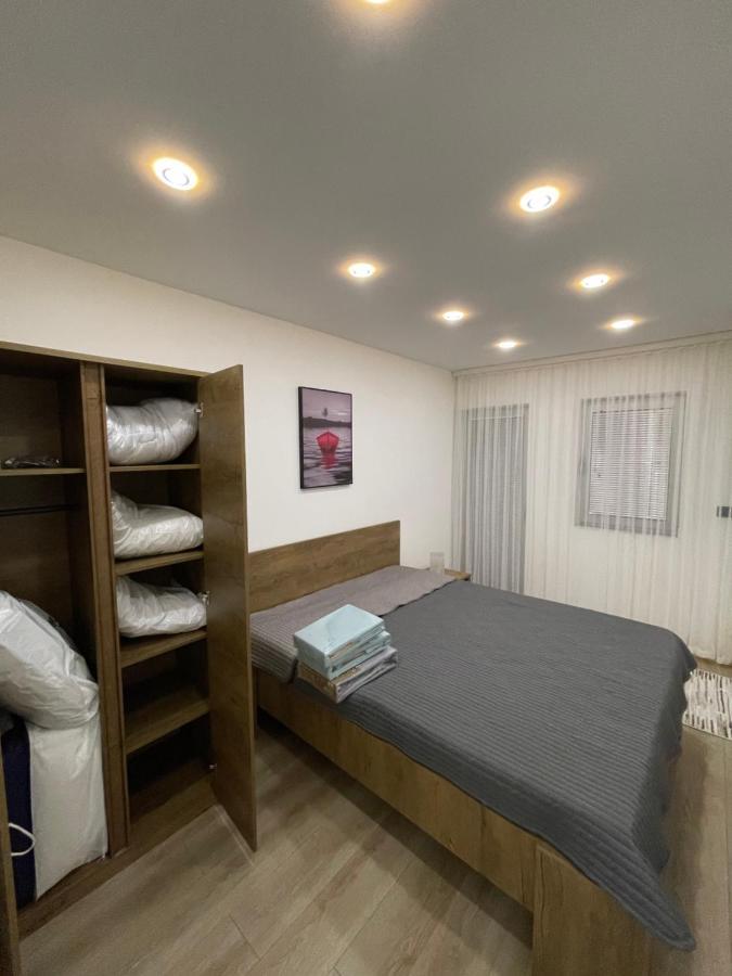 Luna Apartment Novi Pazar Eksteriør bilde