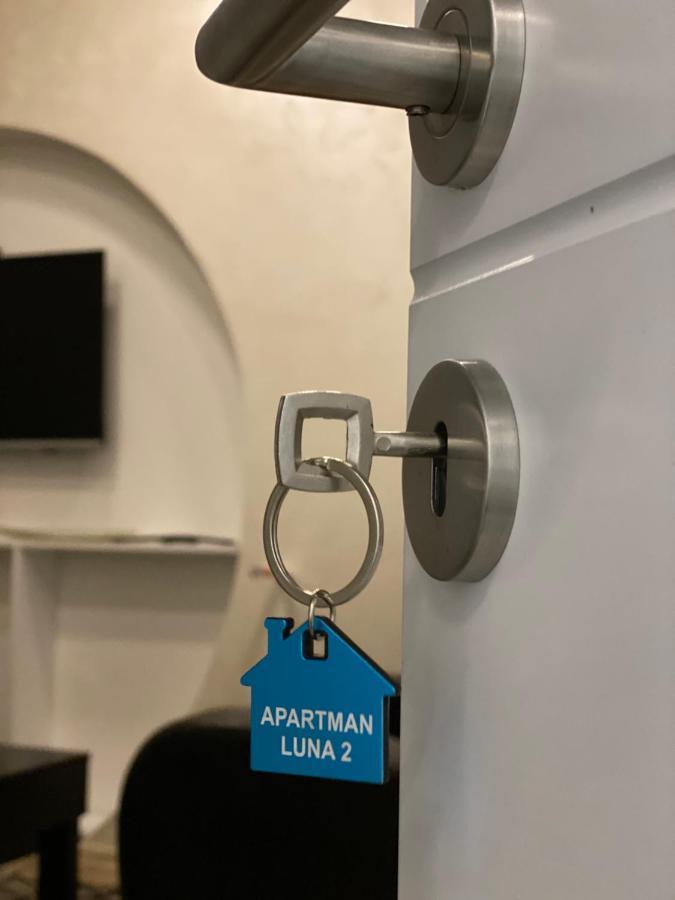 Luna Apartment Novi Pazar Eksteriør bilde