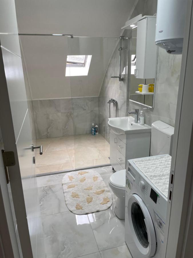 Luna Apartment Novi Pazar Eksteriør bilde