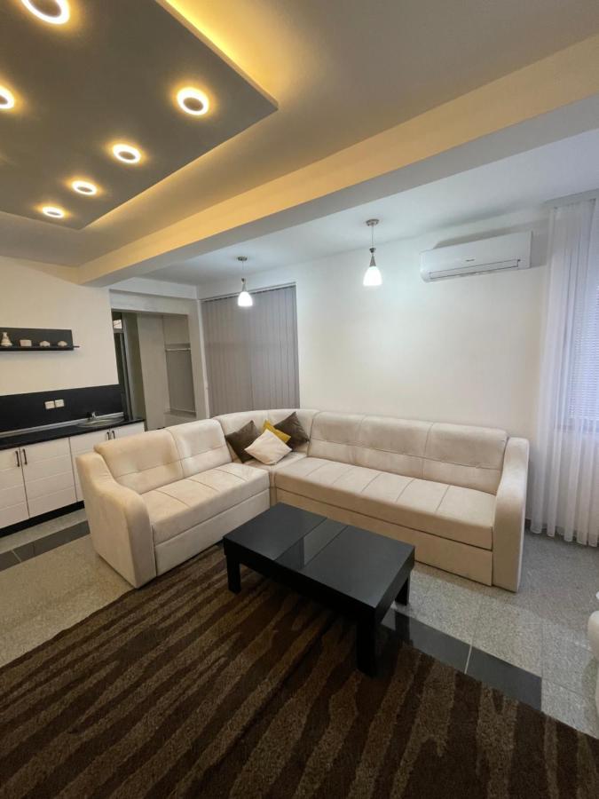 Luna Apartment Novi Pazar Eksteriør bilde